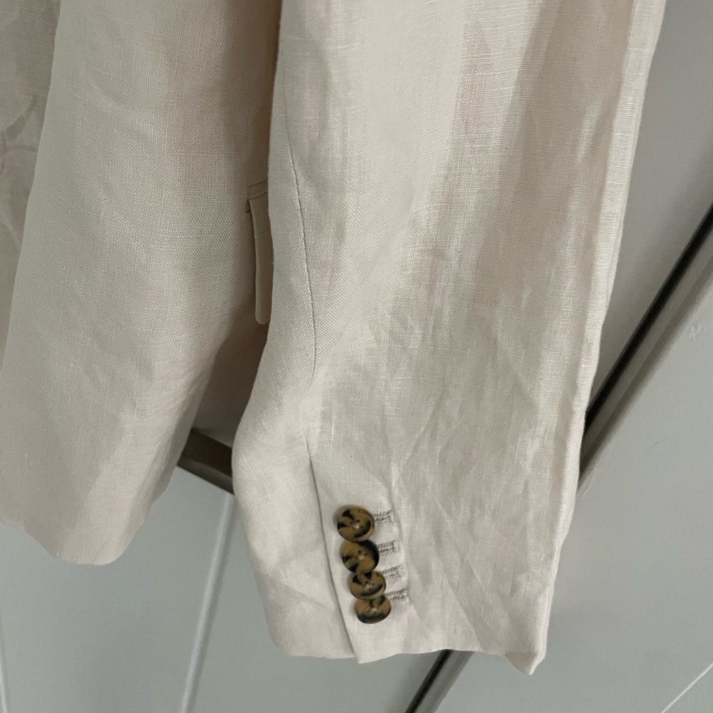 Quince Cream Single-Button Linen Blazer - Picture 6 of 9